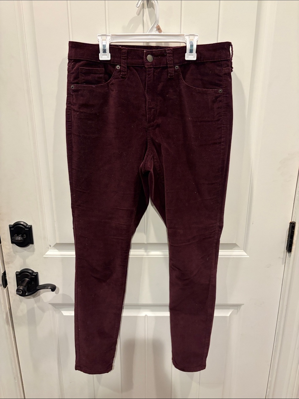 Universal Thread Women’s Skinny Corduroy Jeans in Burgundy